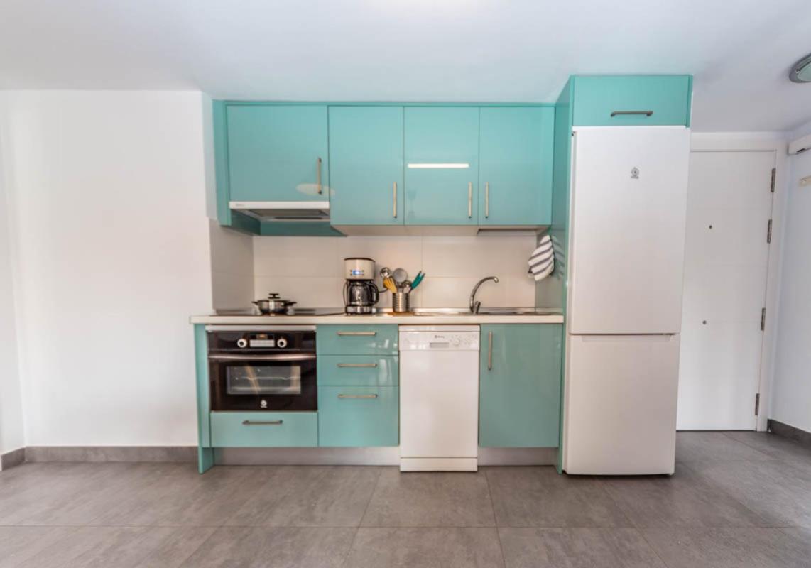 דירות פואנגירולה Moderno Y Luminoso Apartamento מראה חיצוני תמונה